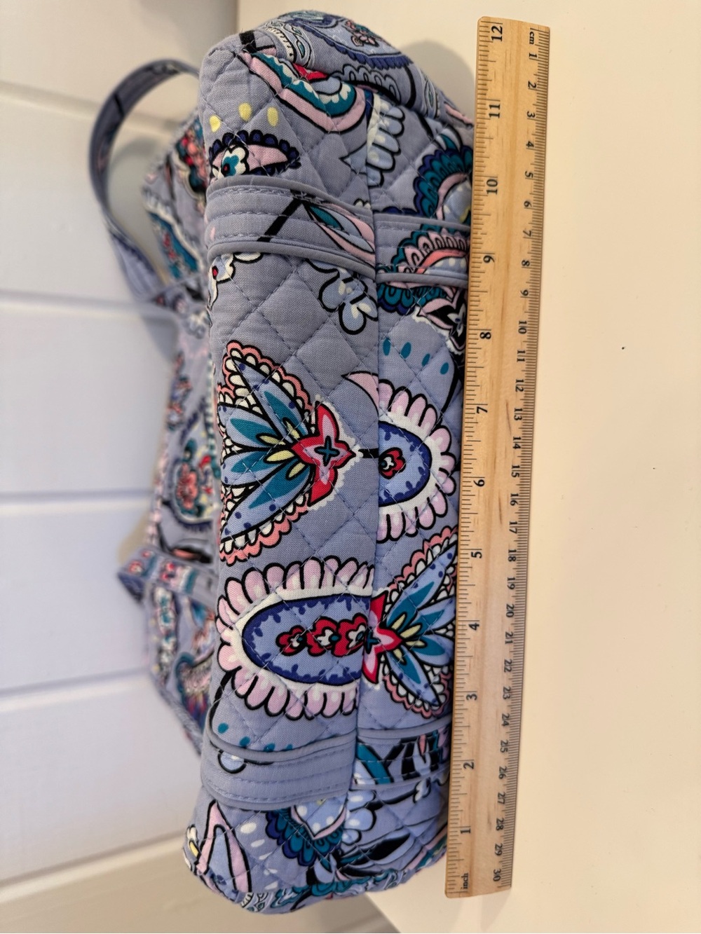 Vera Bradley SVT Small Vera Tote in Makani Paisley - Picture 5 of 12
